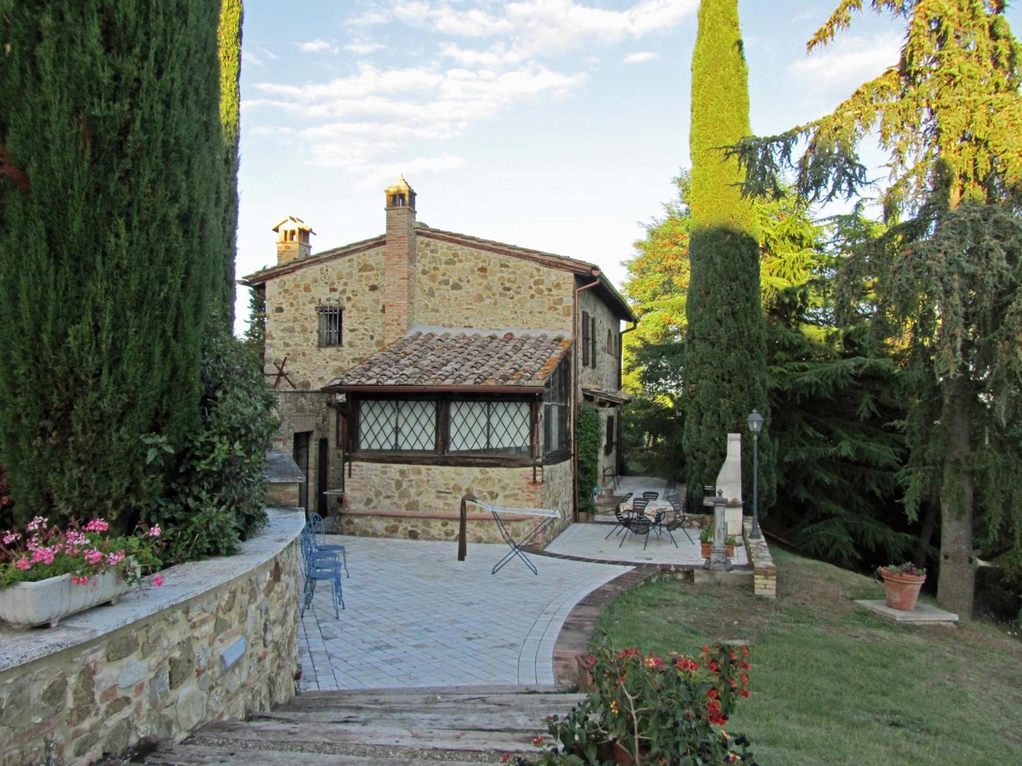 Sassi Bianchi Sensano Quarto foto